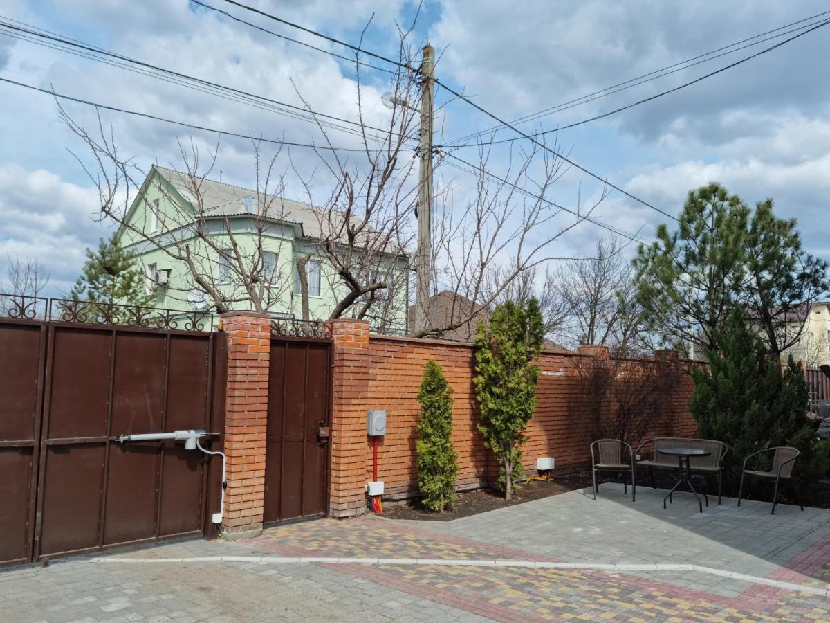 Ник Аэро Hotel Kharkov Luaran gambar