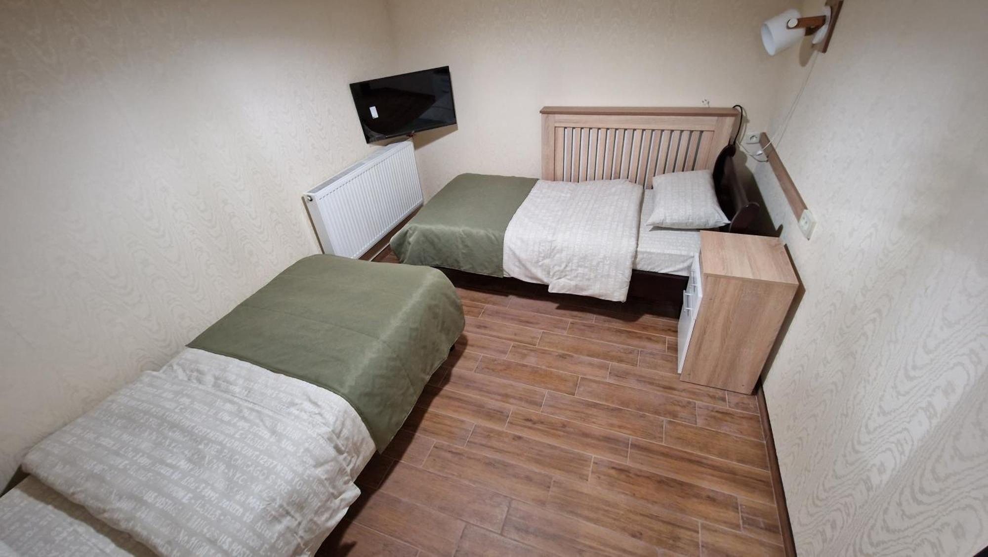 Ник Аэро Hotel Kharkov Bilik gambar