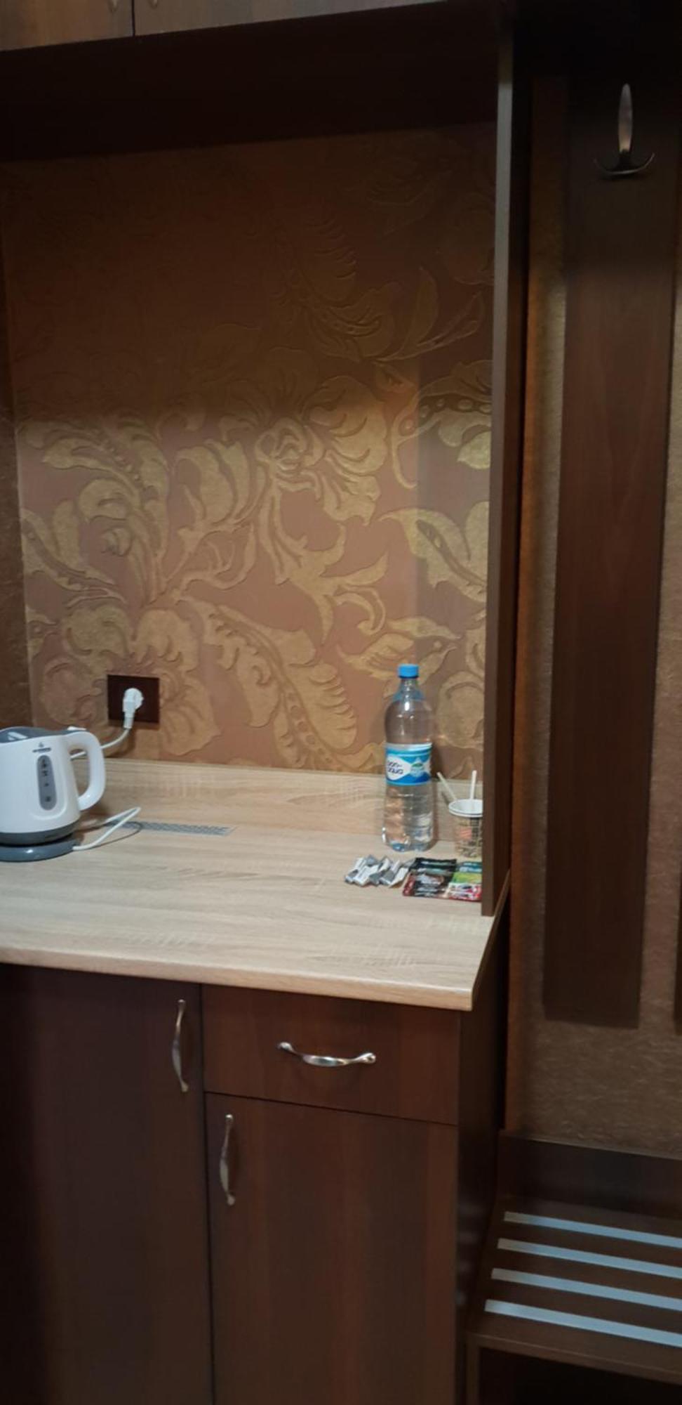 Ник Аэро Hotel Kharkov Bilik gambar