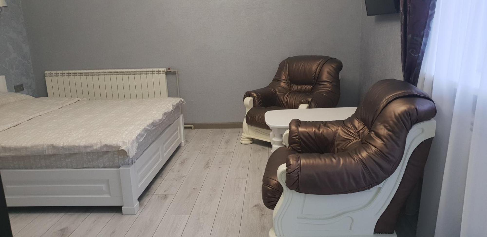Ник Аэро Hotel Kharkov Bilik gambar