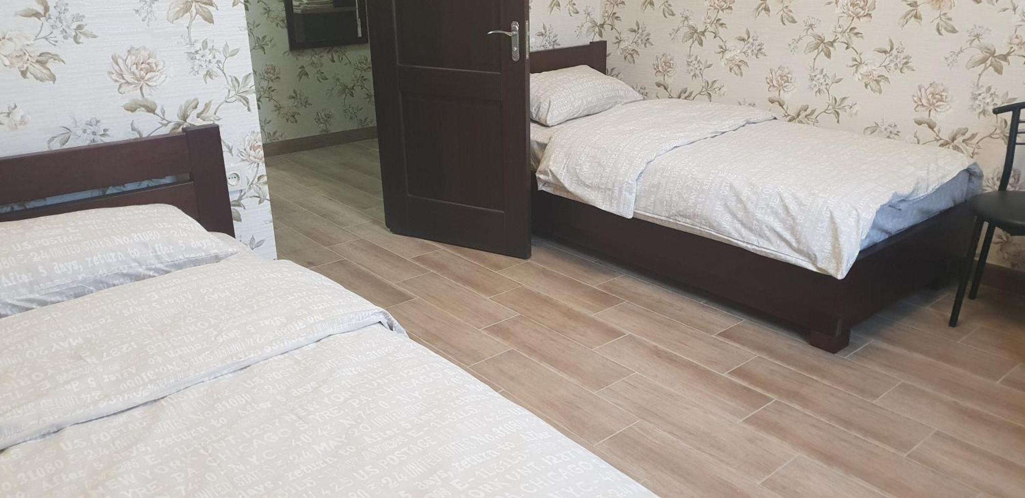 Ник Аэро Hotel Kharkov Bilik gambar